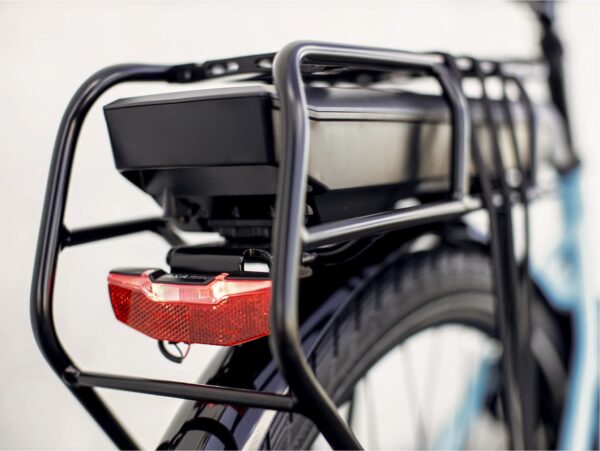 Vélo de Ville Électrique Trek Verve+ 2 Lowstep Bosch 300Wh Shimano Altus 9V Azure – Image 7